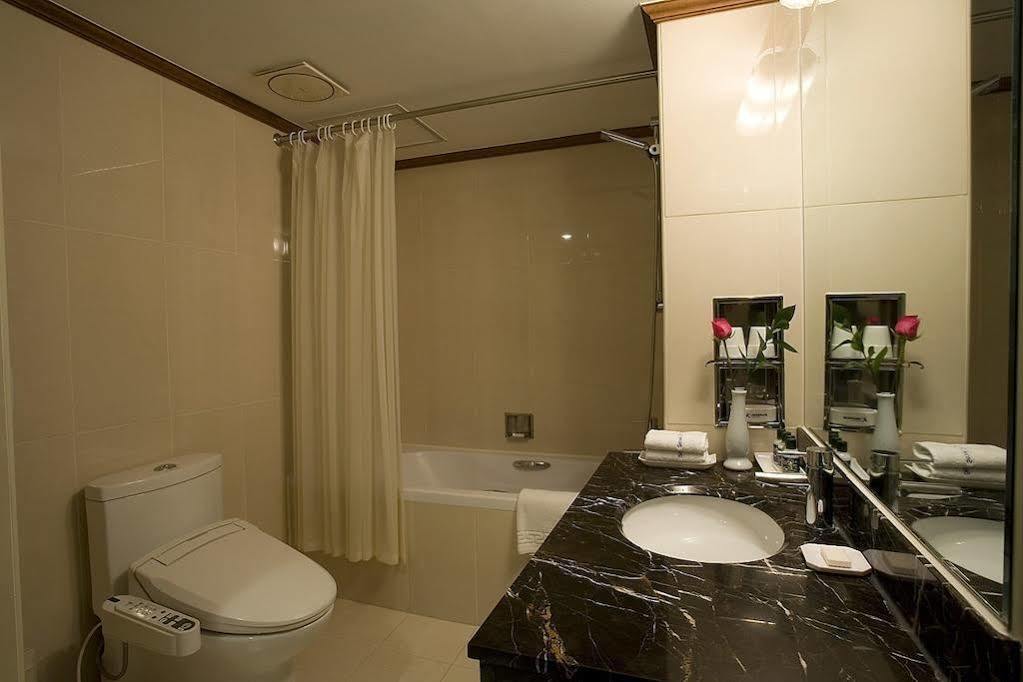 โรงแรม Olympic Parktel 3*